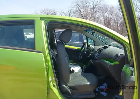 2014 Chevrolet Spark 1Lt Auto z USA, uszkodzony, nr VIN KL8CD6S96EC503000